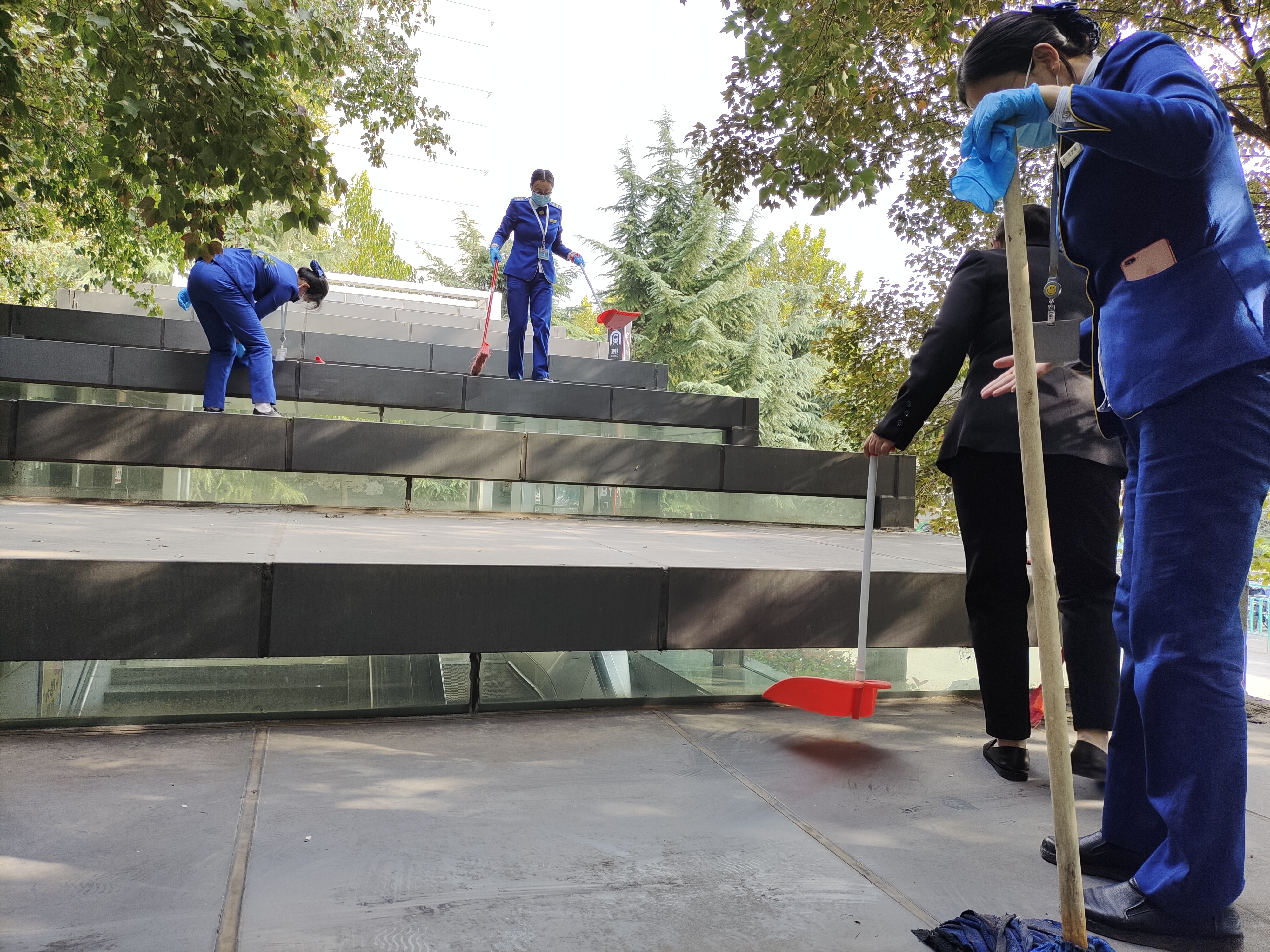 01.上下齊心“亮”文明環境1.jpg 01.上下齊心“亮”文明環境1.jpg